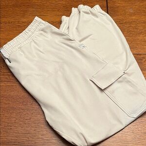 VUORI  Boyfriend Cargo Sweatpants EUC